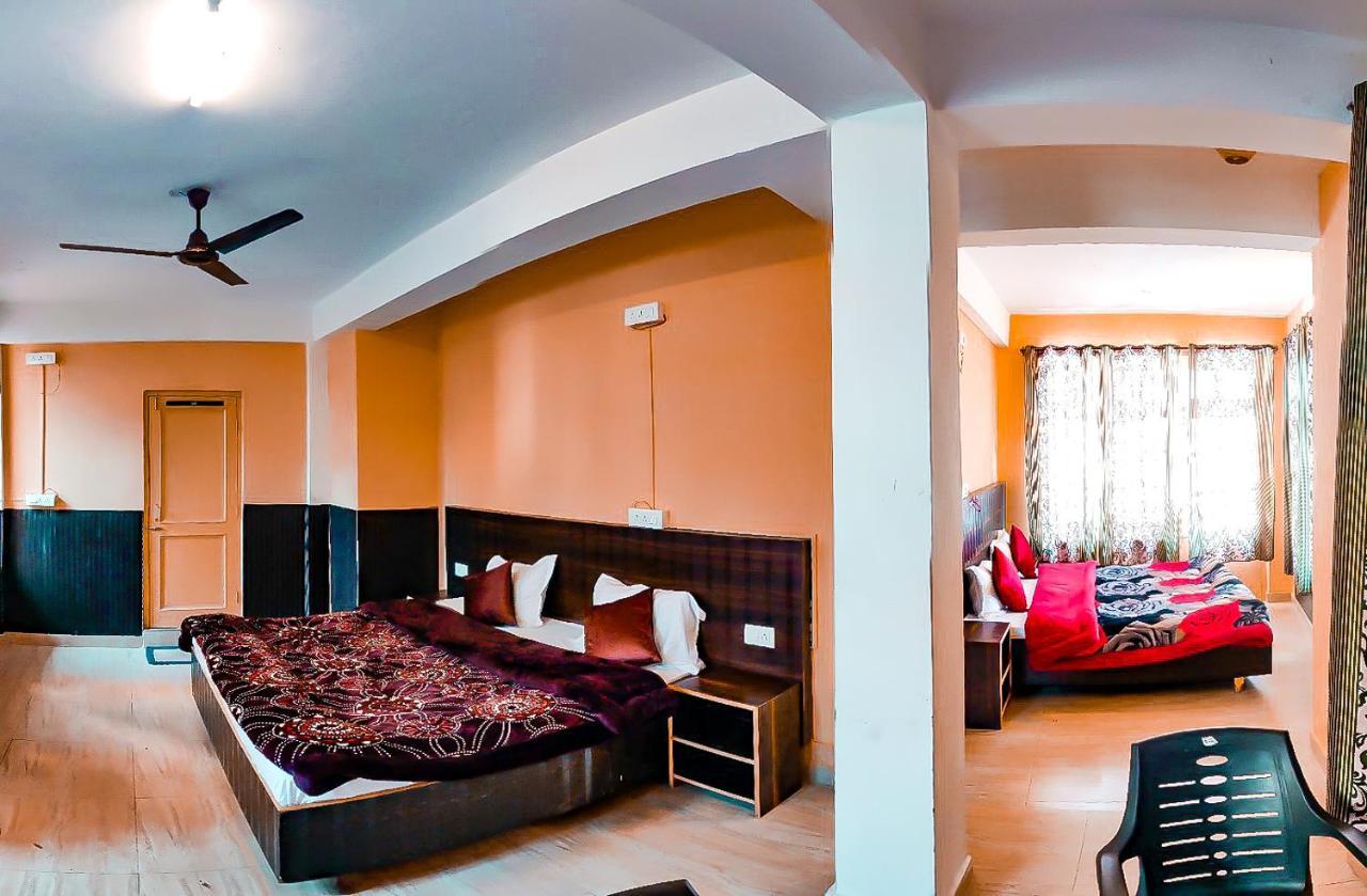 Moustache Mcleodganj Hostel МакЛеод Ганж Екстериор снимка